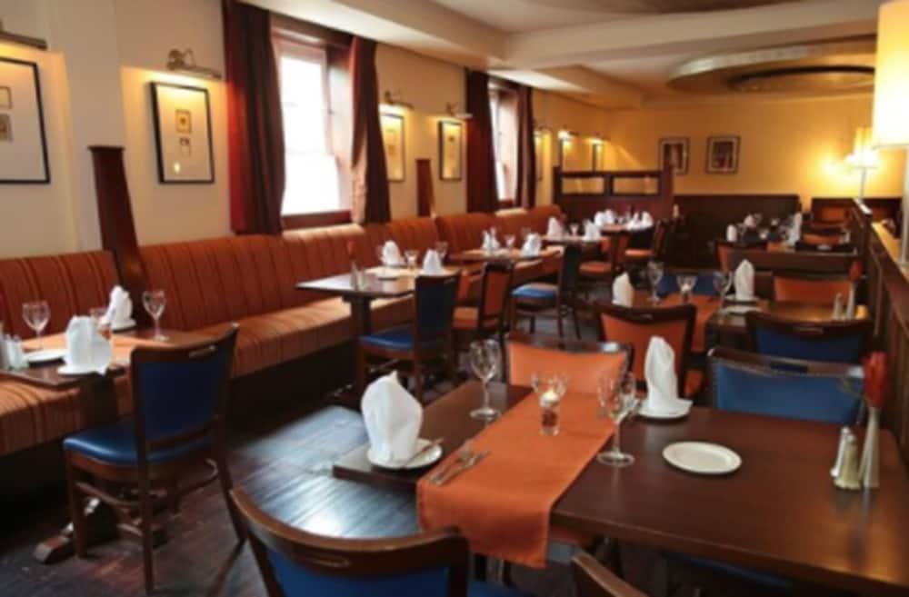 Killarney Riverside Hotel المظهر الخارجي الصورة